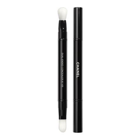 chanel no 10 concealer brush|PINCEAU DUO CORRECTEUR RÉTRACTABLE N°105 DUAL .